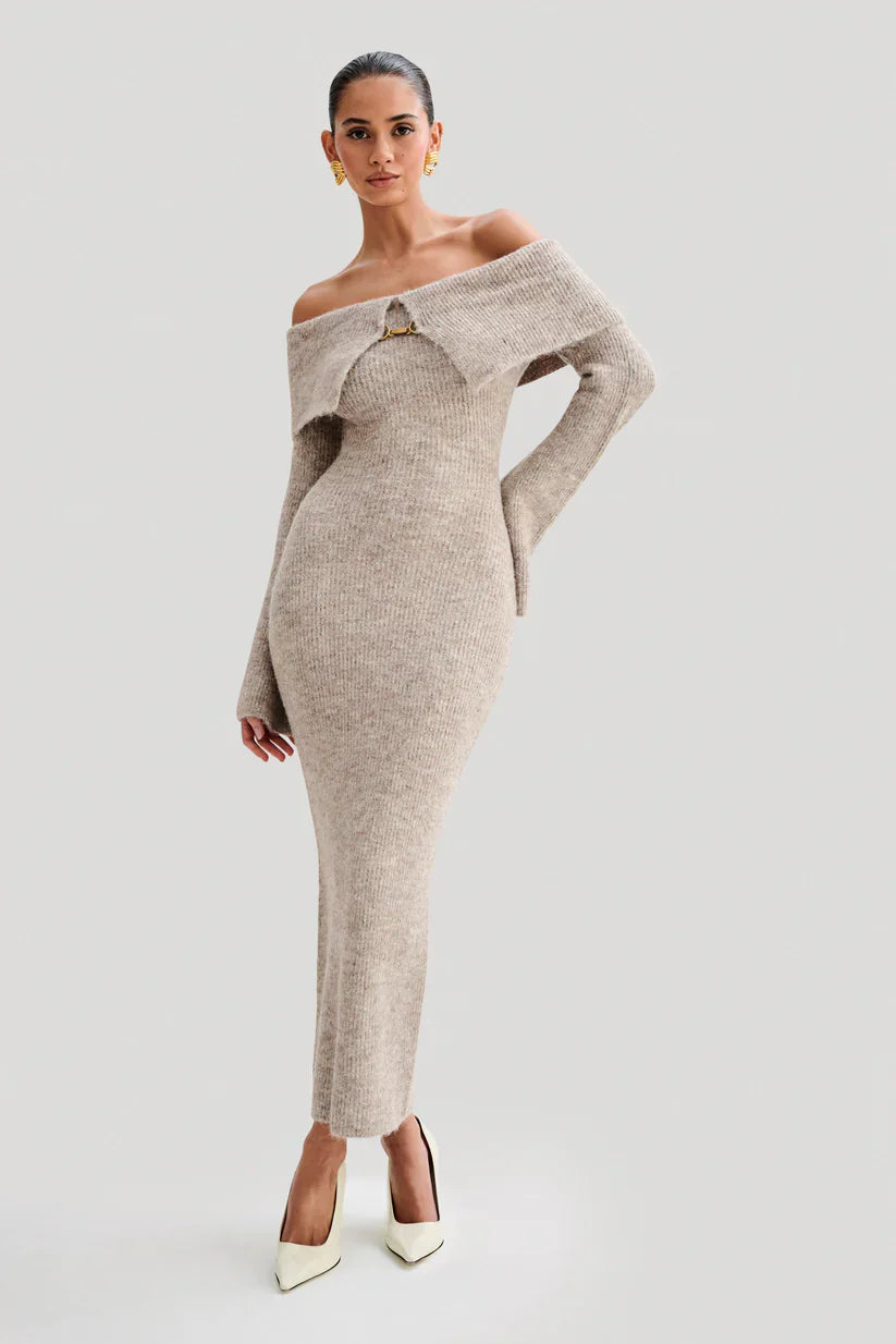 Vera™ | VESTIDO MIDI HOMBROS DESCUBIERTOS DE PUNTO ESPONJOSO