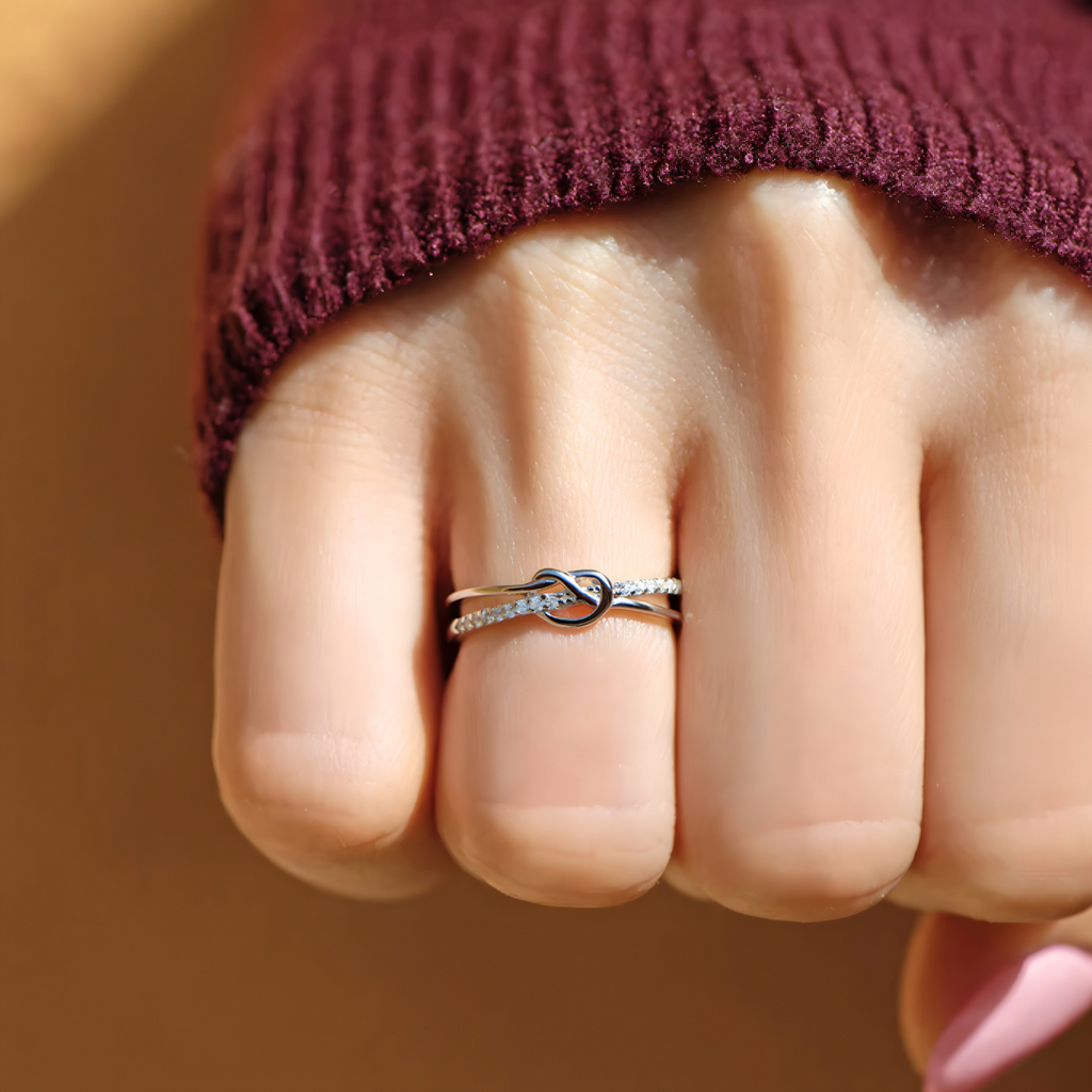 Anillo Nudo de corazón