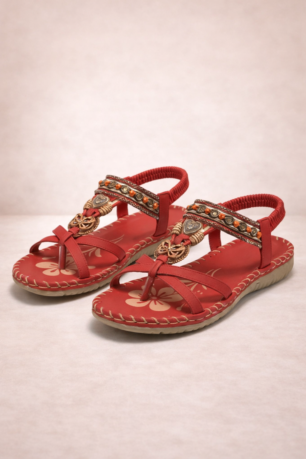 Sandalias de estilo ibicenco que combinan comodidad y elegancia