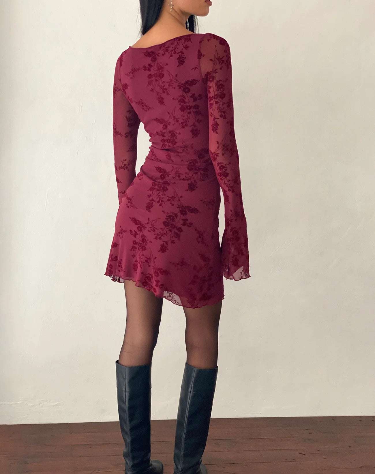 Sevila™ | VESTIDO MINI MANGA LARGA