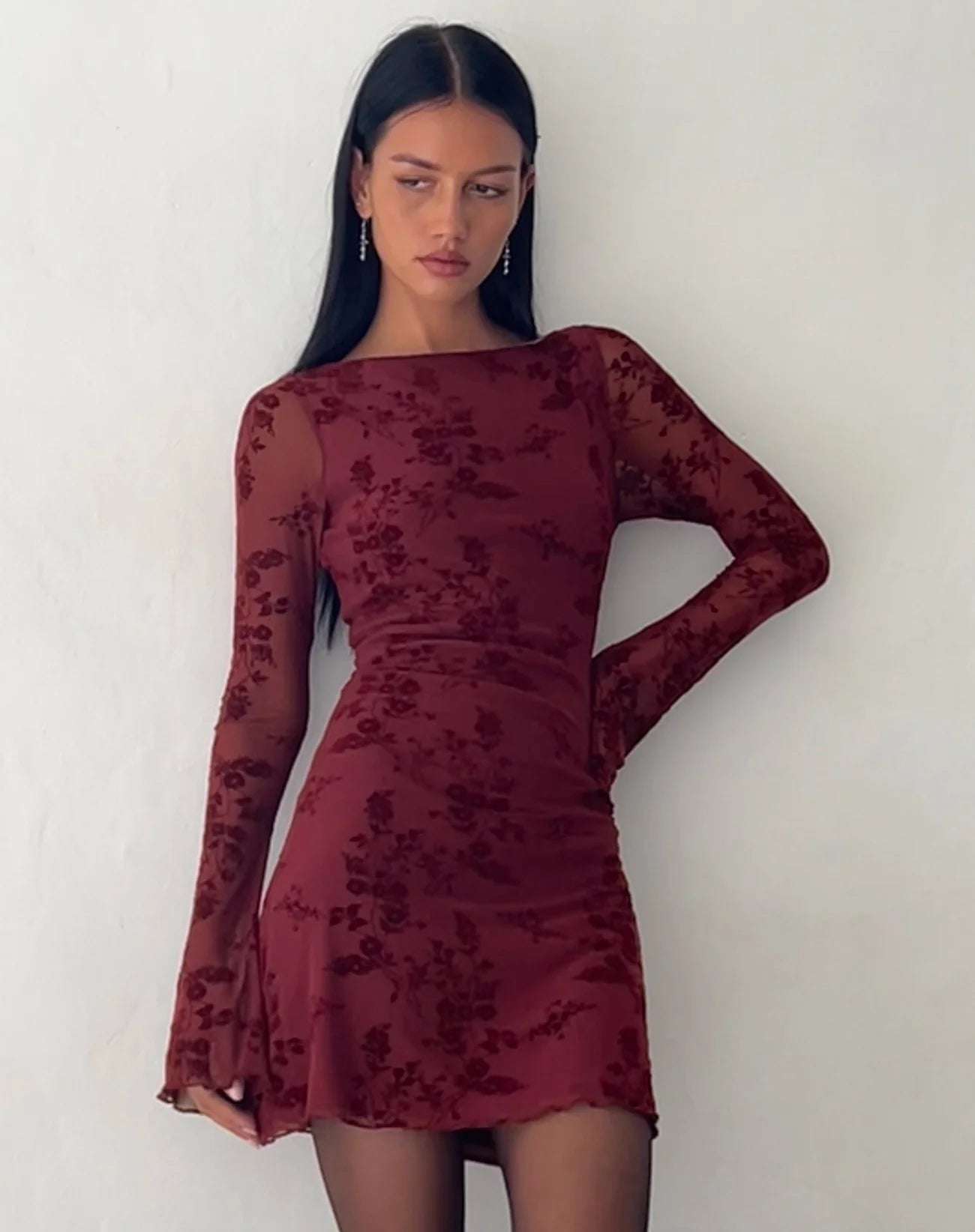 Sevila™ | VESTIDO MINI MANGA LARGA