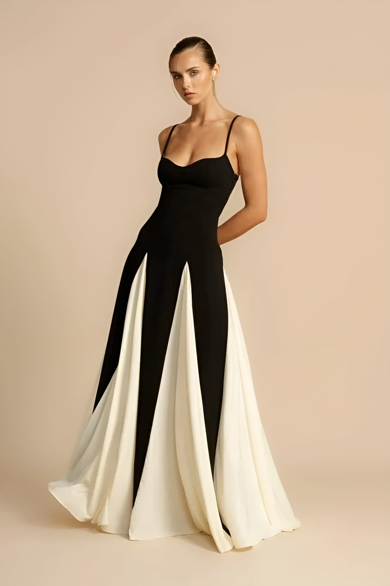 Lora™ | VESTIDO MAXI