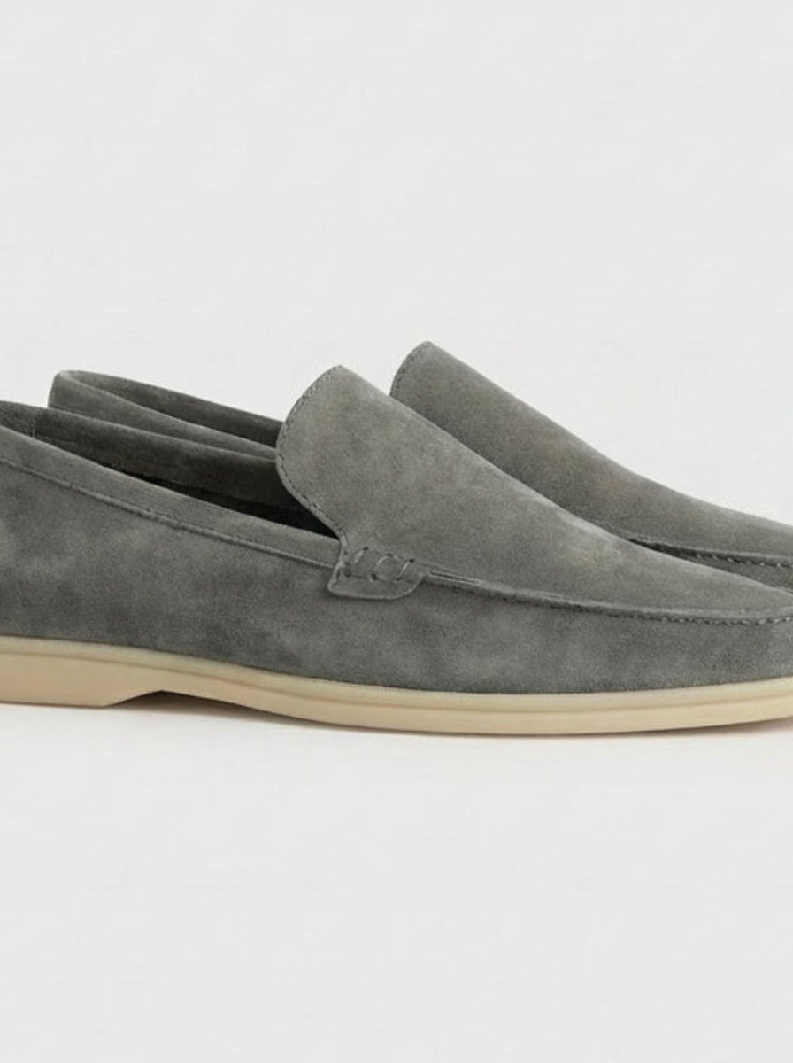 Savio mocasín gris