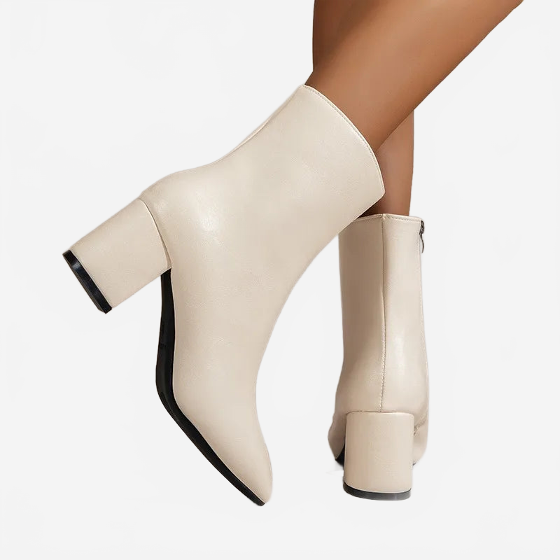 VILLAGE™ | TACONES DE CUERO