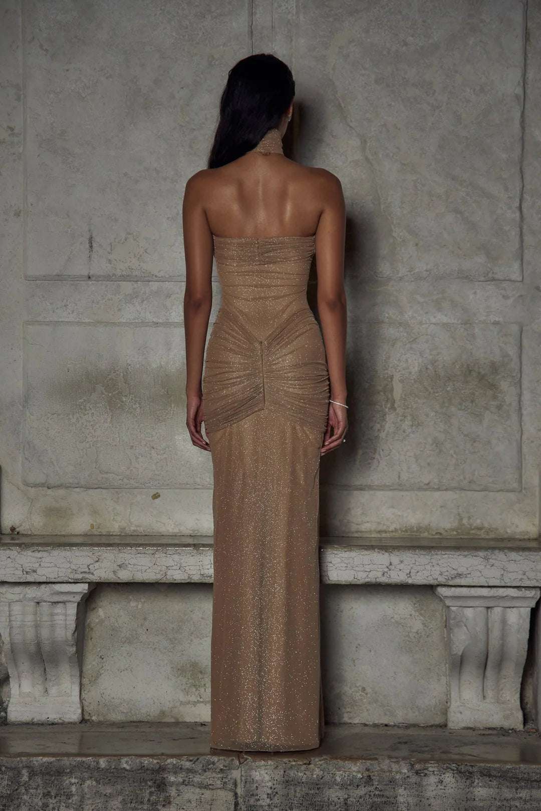 Bellamy™ | VESTIDO TALLADO, ELEGANCIA ESCULPIDA
