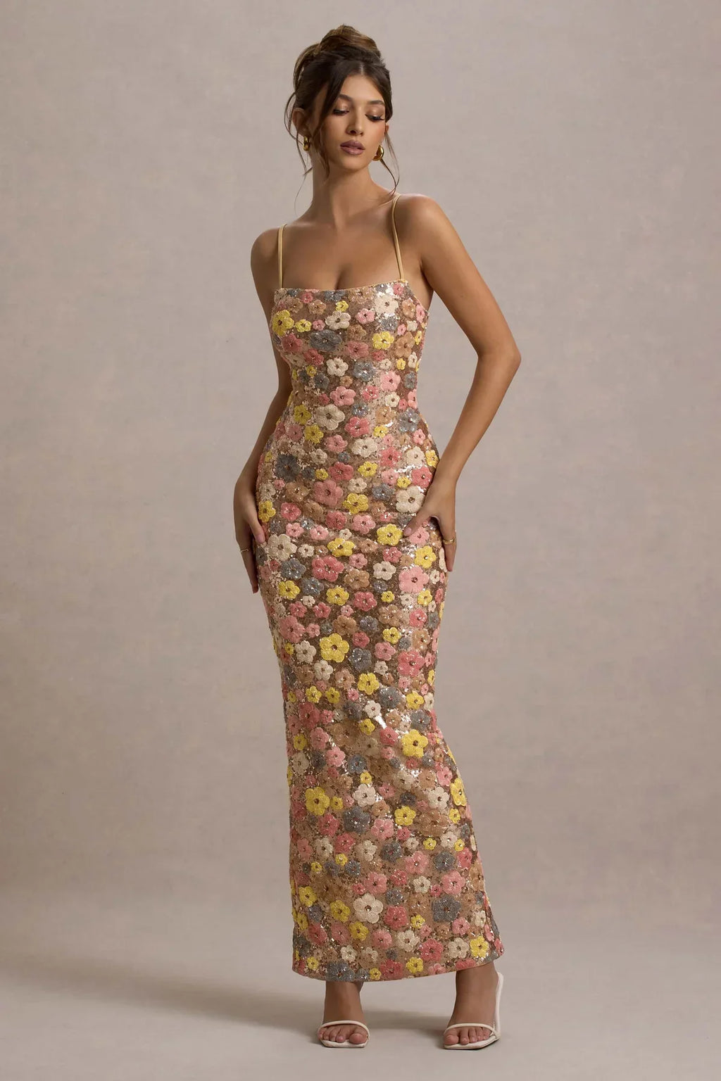 Pastel™ | VESTIDO MAXI ESTAMPADO FLORAL MARGARITAS