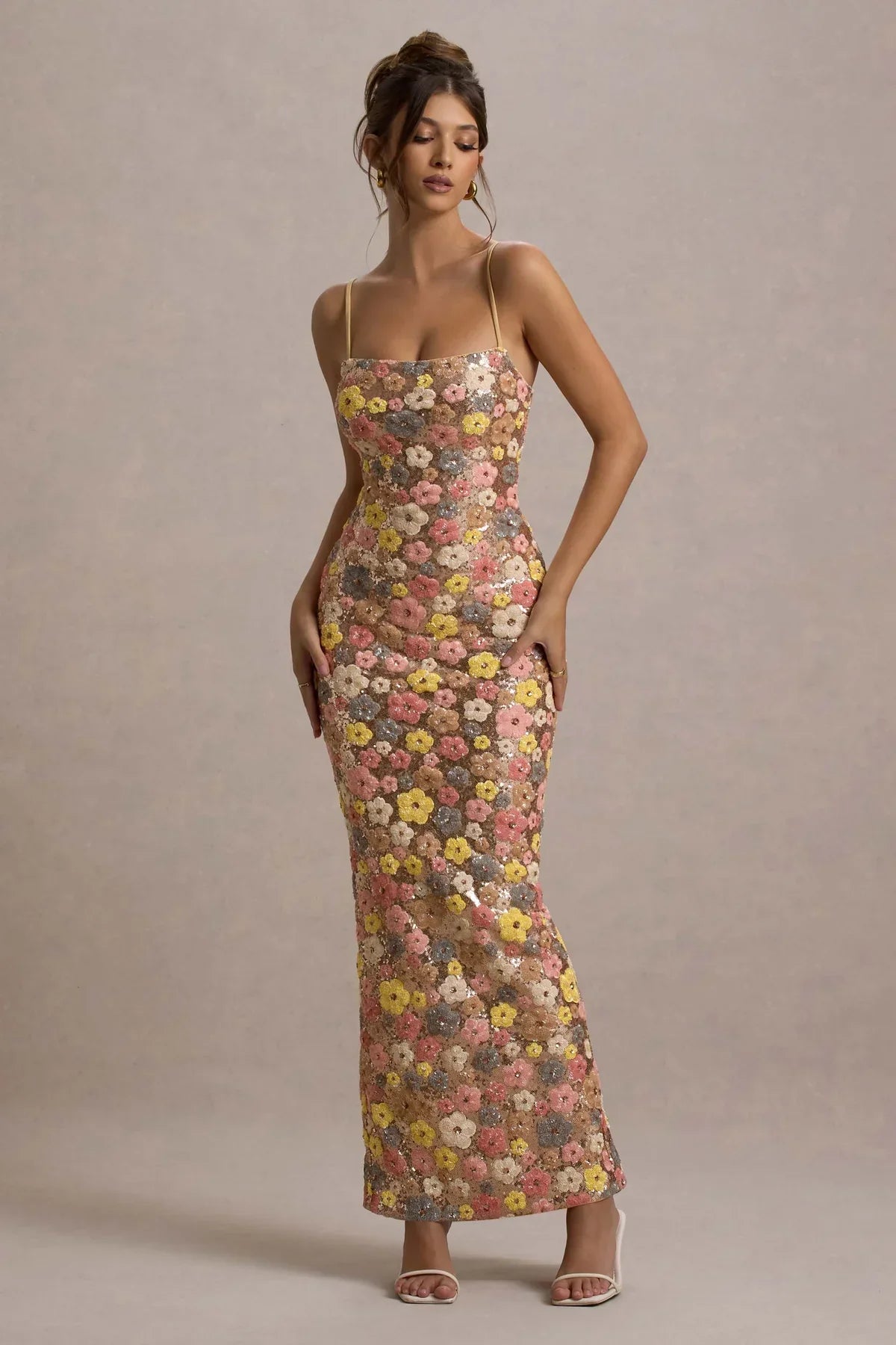 Pastel™ | VESTIDO MAXI ESTAMPADO FLORAL MARGARITAS