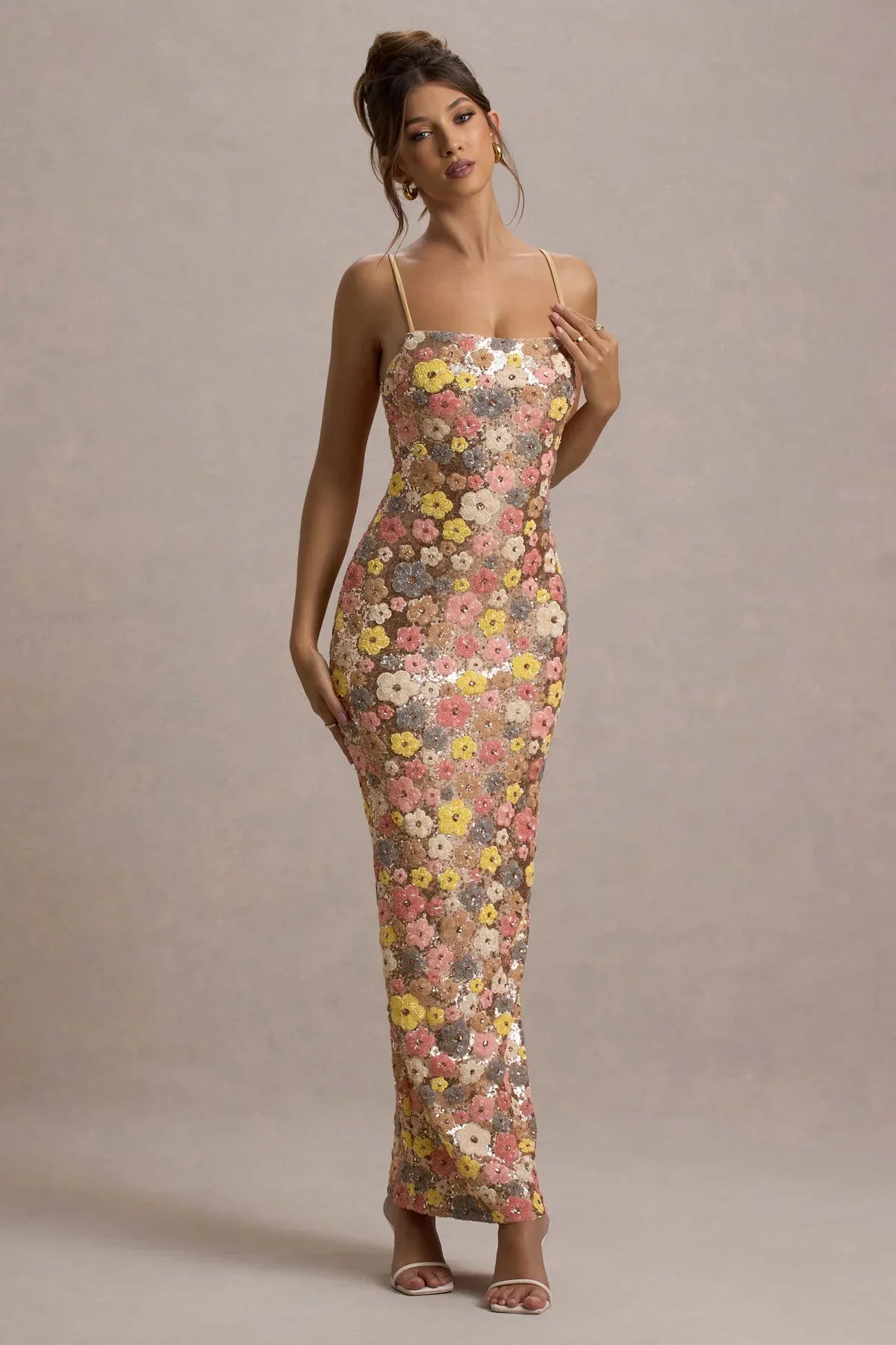 Pastel™ | VESTIDO MAXI ESTAMPADO FLORAL MARGARITAS