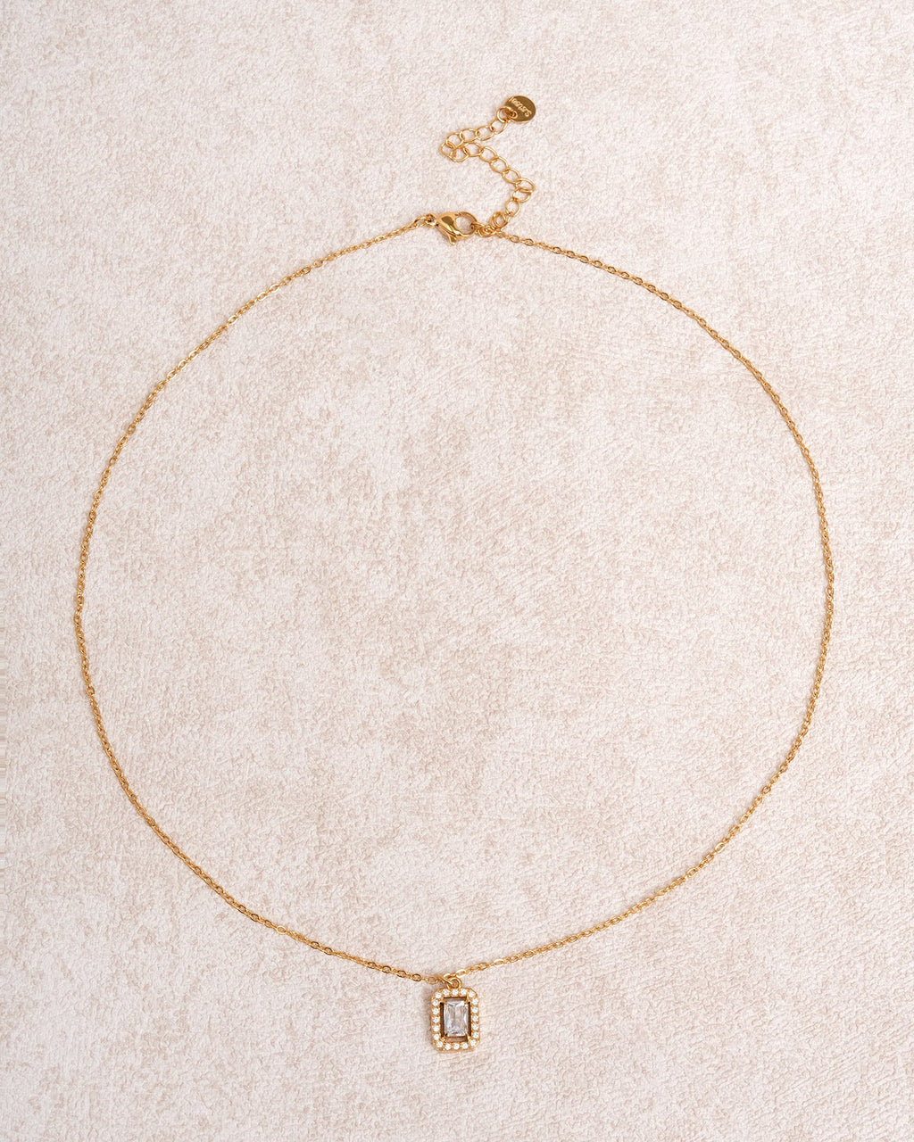 Fabiola™ | COLLAR