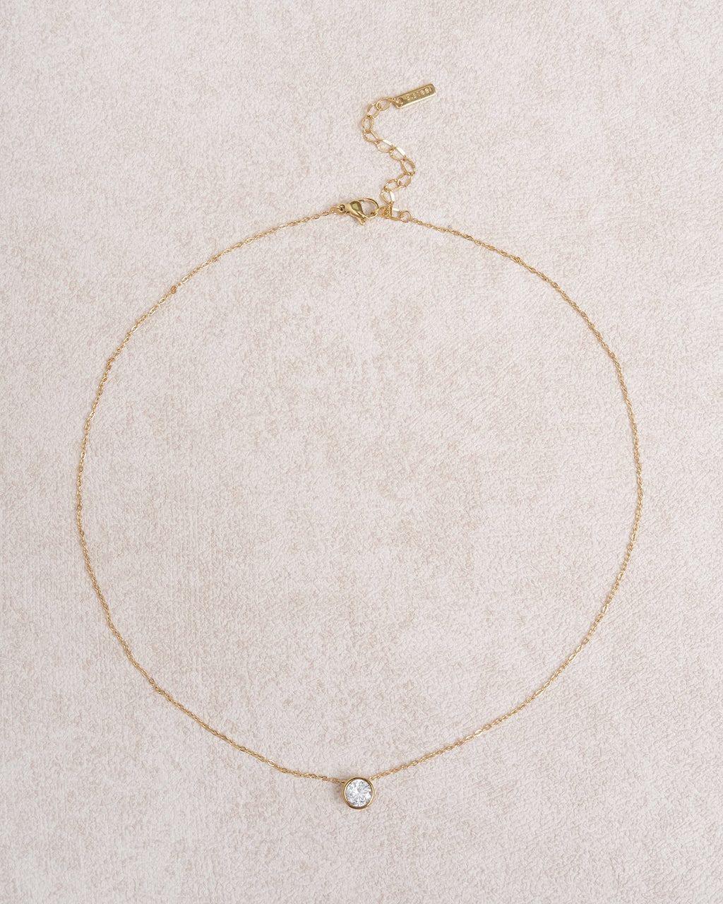 Emilia™ | COLLAR