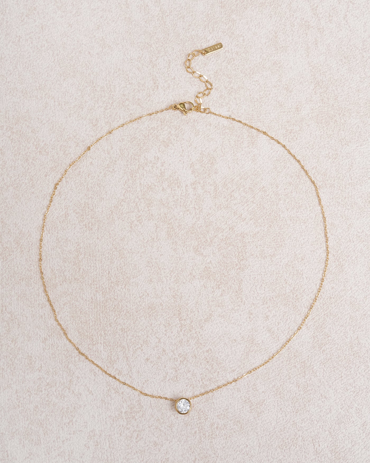 Emilia™ | COLLAR