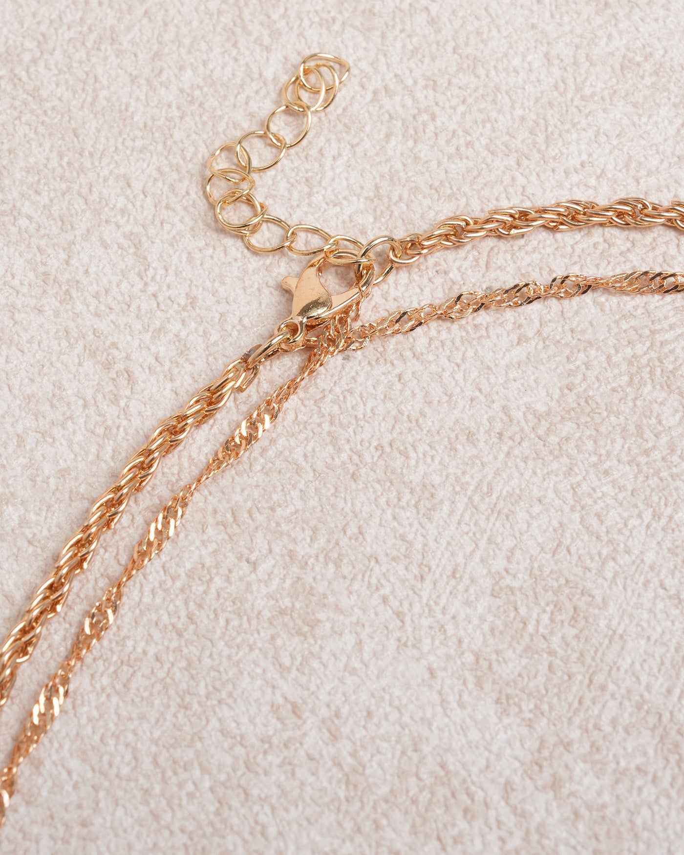 Gisela™ | COLLAR